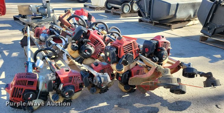 image for item LC9292 Lawn equipment