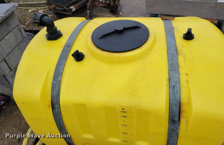 image for item LC9293 (4) poly water tanks