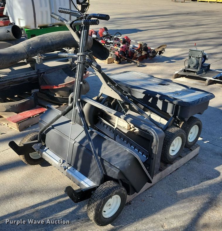 image for item LC9294 (3) Buyers Salt Dogg spreaders