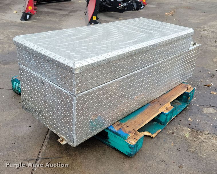 image for item LC9295 Automotive accessories