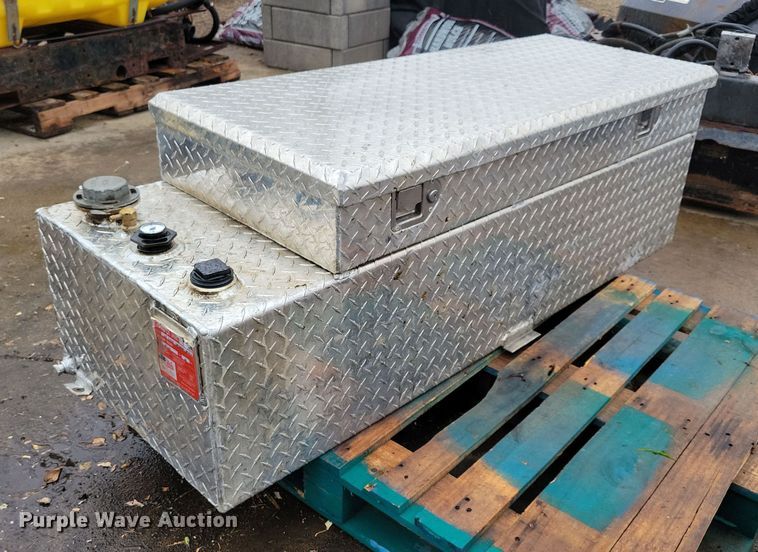 image for item LC9295 Automotive accessories