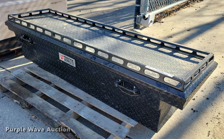 image for item LC9295 Automotive accessories