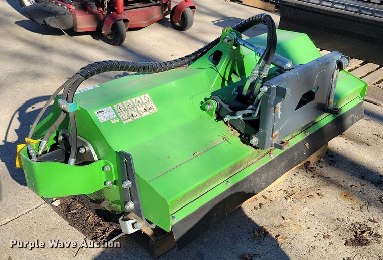 image for item LC9296 2018 Avant 1500  flail mower