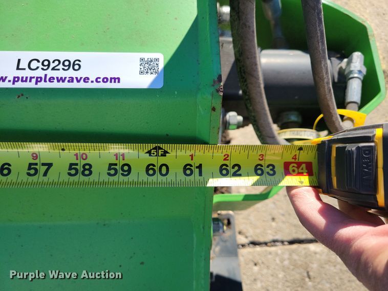 image for item LC9296 2018 Avant 1500  flail mower