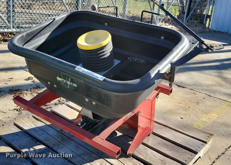 image for item LC9297 Ventrac ES220  spreader