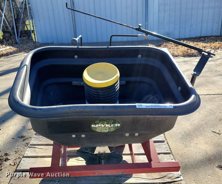 image for item LC9297 Ventrac ES220  spreader