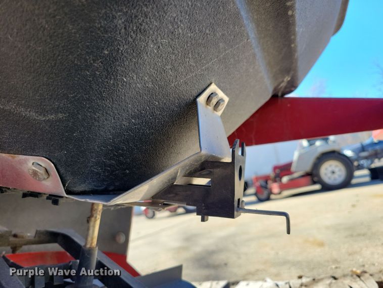 image for item LC9297 Ventrac ES220  spreader