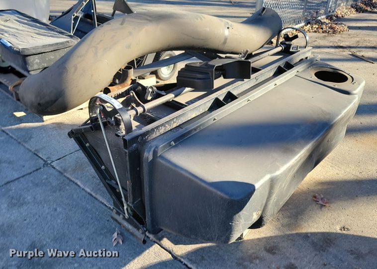 image for item LC9300 Exmark  grass bagger