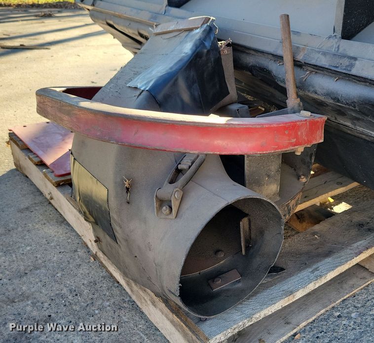 image for item LC9300 Exmark  grass bagger