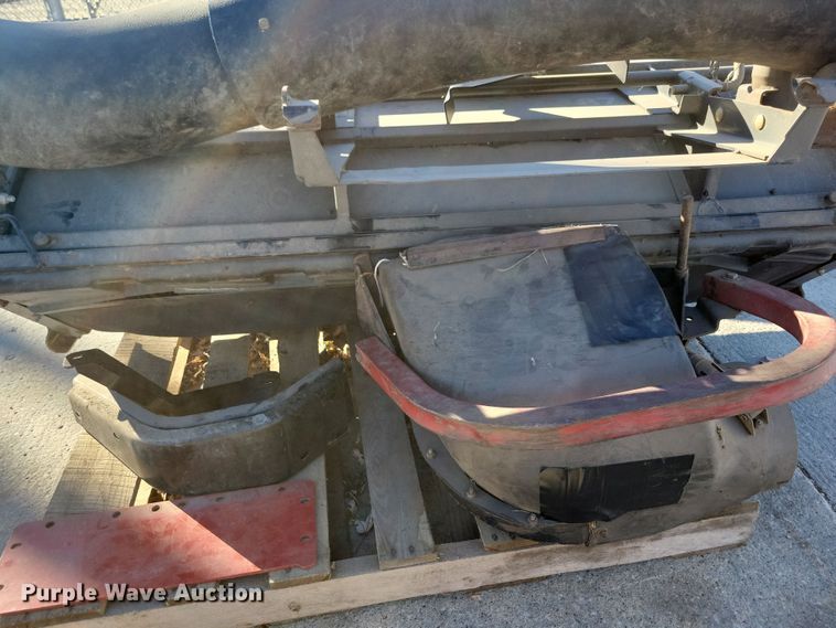 image for item LC9300 Exmark  grass bagger