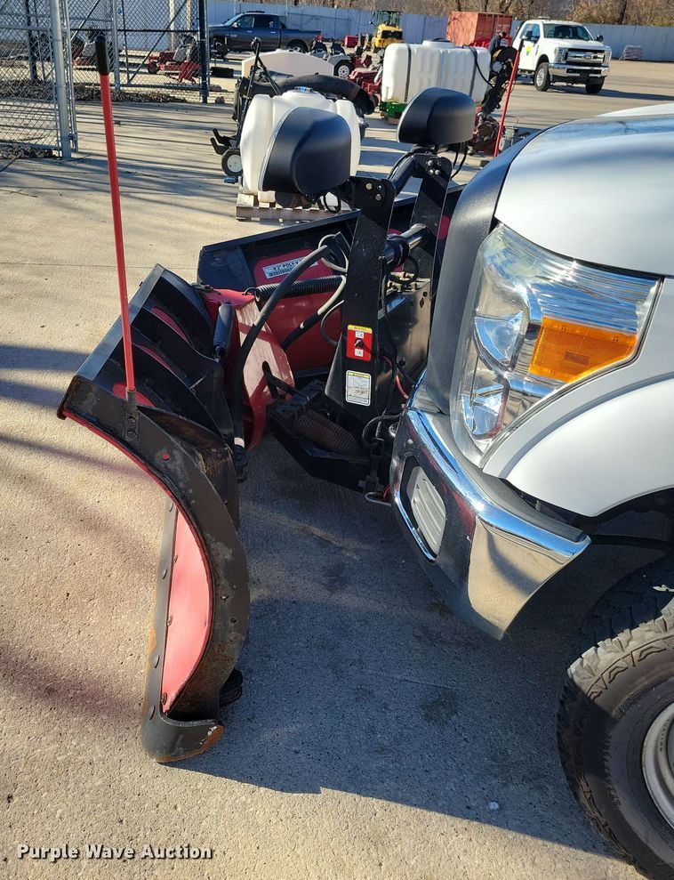 image for item LC9305 2013 Ford F350 Super Duty  SuperCab dump bed pickup truck