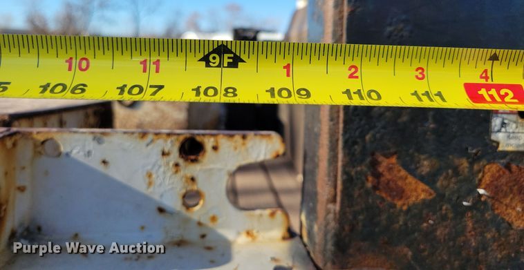 image for item LC9305 2013 Ford F350 Super Duty  SuperCab dump bed pickup truck