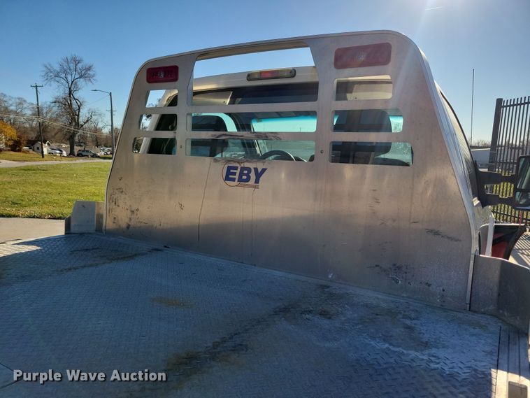 image for item LC9308 2011 Ford F350 Super Duty  flatbed pickup truck