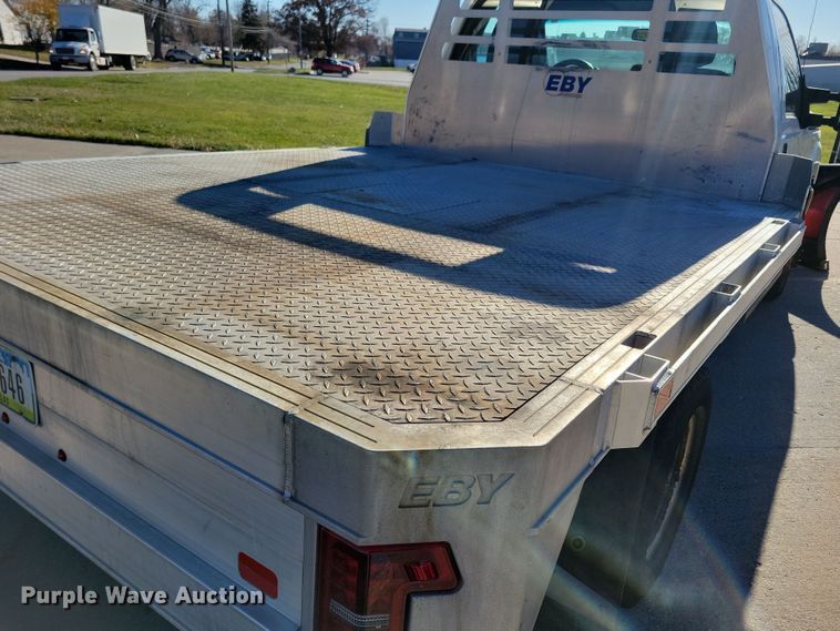 image for item LC9308 2011 Ford F350 Super Duty  flatbed pickup truck