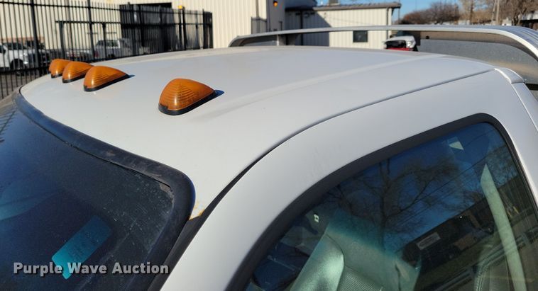 image for item LC9308 2011 Ford F350 Super Duty  flatbed pickup truck