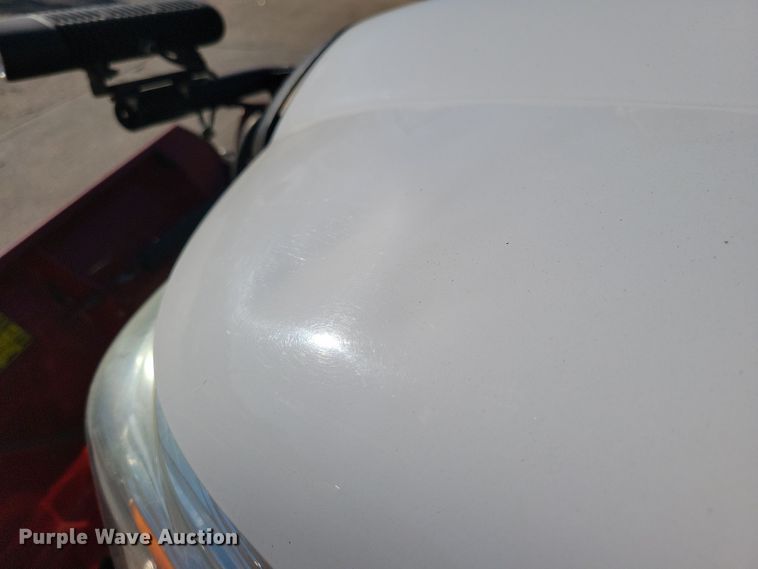 image for item LC9309 2011 Ford F350 Super Duty  flatbed pickup truck