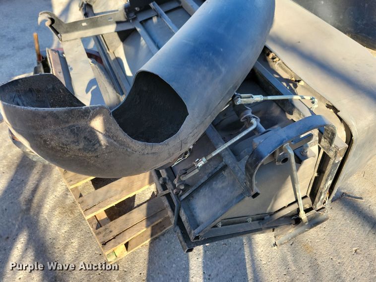 image for item LC9311 Exmark  grass bagger