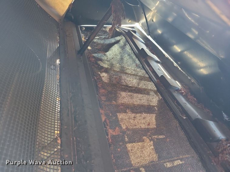 image for item LC9311 Exmark  grass bagger