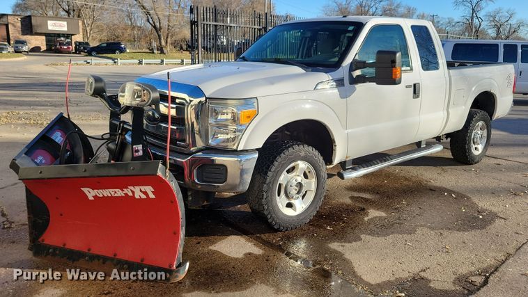 image for item LC9312 2015 Ford F250 Super Duty  SuperCab pickup truck