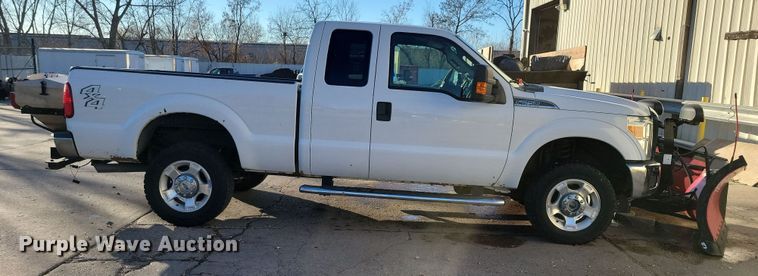 image for item LC9312 2015 Ford F250 Super Duty  SuperCab pickup truck