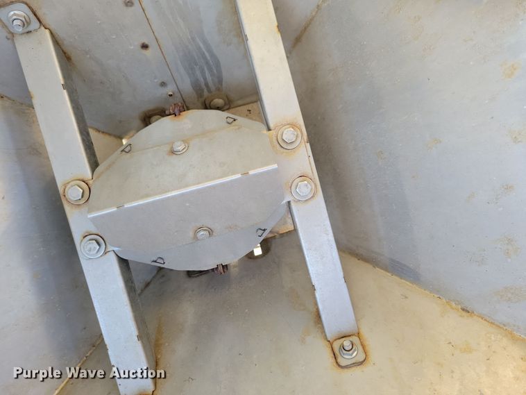 image for item LC9312 2015 Ford F250 Super Duty  SuperCab pickup truck