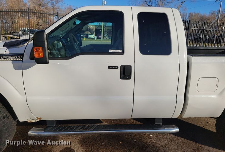 image for item LC9312 2015 Ford F250 Super Duty  SuperCab pickup truck