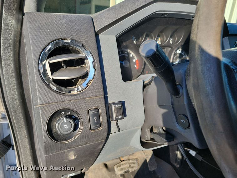 image for item LC9312 2015 Ford F250 Super Duty  SuperCab pickup truck