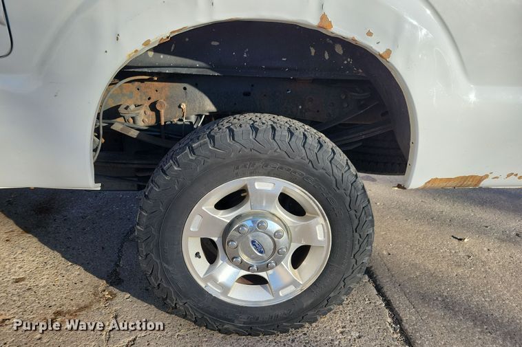 image for item LC9312 2015 Ford F250 Super Duty  SuperCab pickup truck