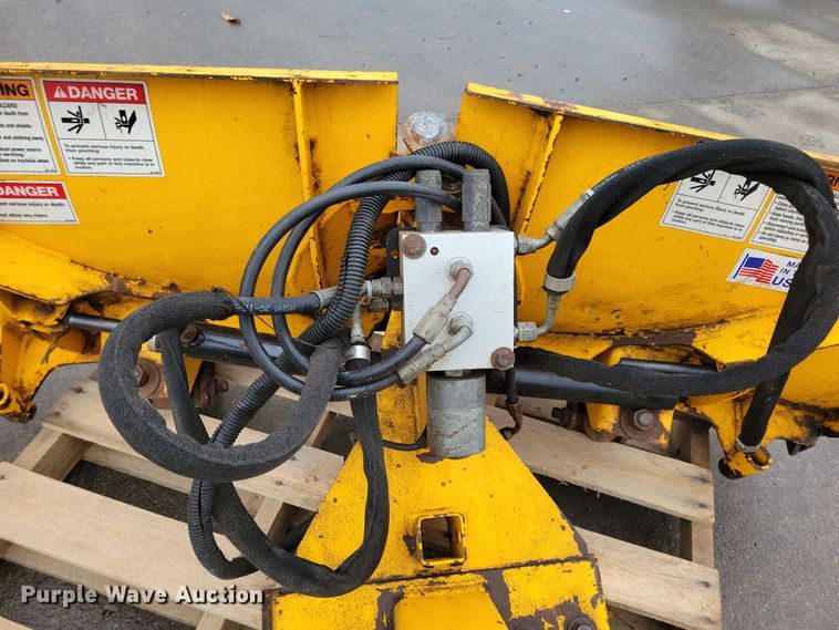 image for item LC9316 Toro Groundmaster 360  lawn mower