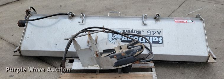 image for item LC9318 Buyers Salt Dogg  84" W spreader