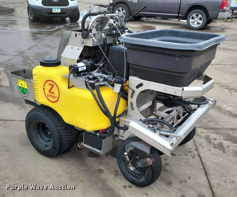 image for item LC9320 LT Rich Products Z Spray  applicator