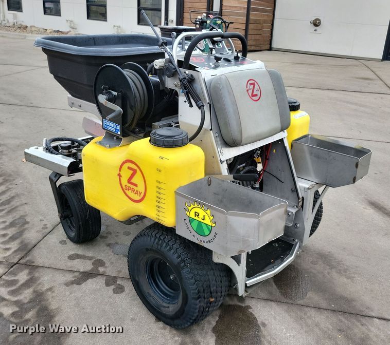 image for item LC9320 LT Rich Products Z Spray  applicator