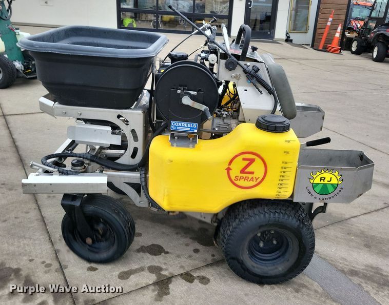 image for item LC9320 LT Rich Products Z Spray  applicator