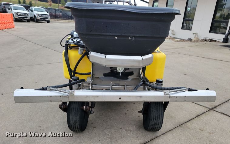 image for item LC9320 LT Rich Products Z Spray  applicator