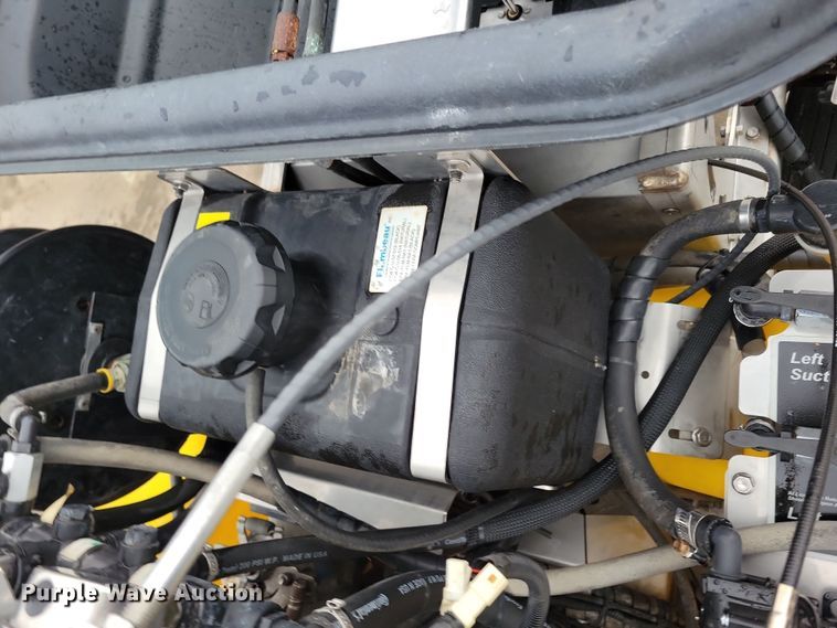 image for item LC9320 LT Rich Products Z Spray  applicator