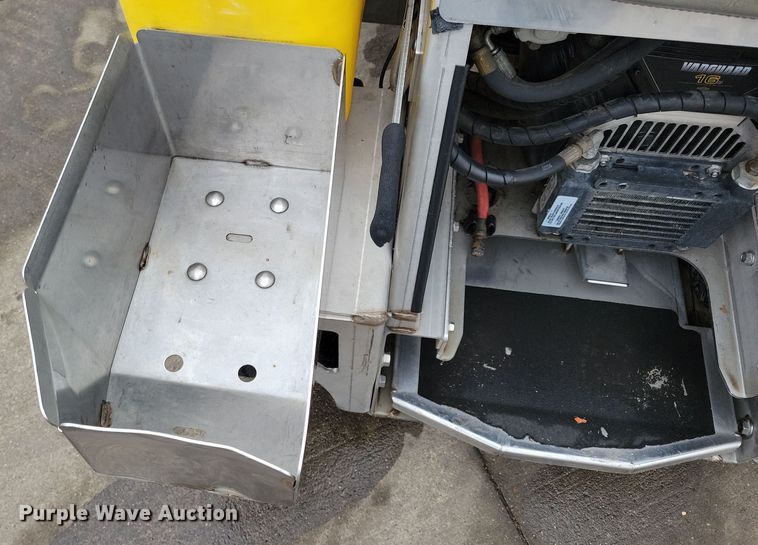 image for item LC9320 LT Rich Products Z Spray  applicator