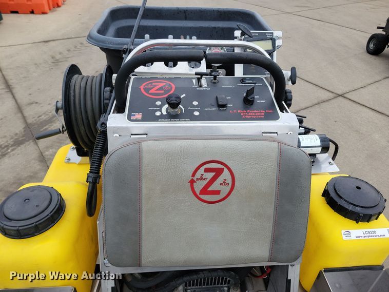 image for item LC9320 LT Rich Products Z Spray  applicator