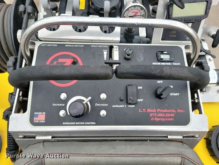 image for item LC9320 LT Rich Products Z Spray  applicator