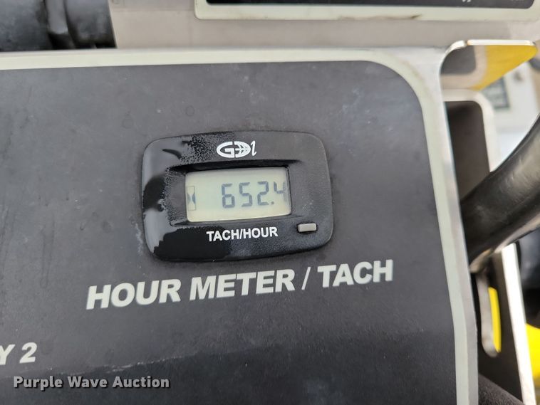 image for item LC9320 LT Rich Products Z Spray  applicator