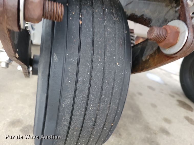 image for item LC9320 LT Rich Products Z Spray  applicator