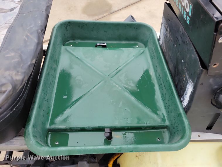 image for item LC9321 Turfco T3000i  applicator