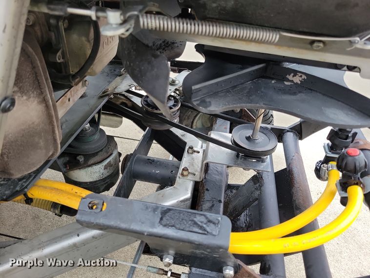 image for item LC9321 Turfco T3000i  applicator