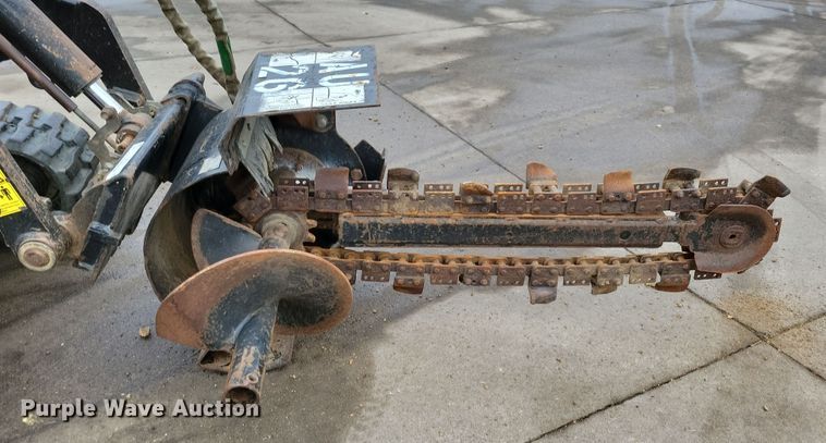 image for item LC9322 2003 Vermeer TR23  compact utility loader trencher