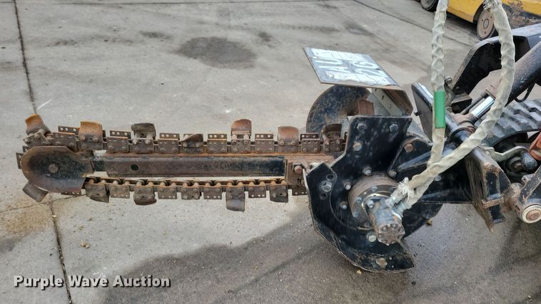 image for item LC9322 2003 Vermeer TR23  compact utility loader trencher