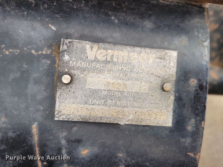 image for item LC9322 2003 Vermeer TR23  compact utility loader trencher