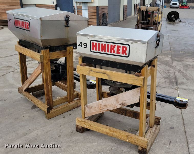 image for item LC9323 (2) Hiniker spreaders