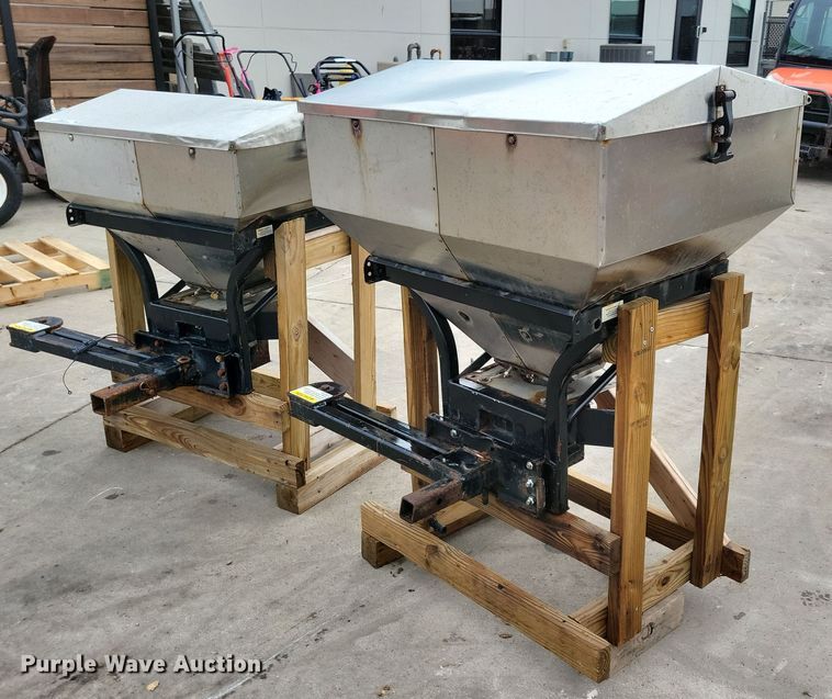 image for item LC9323 (2) Hiniker spreaders