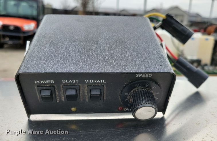 image for item LC9323 (2) Hiniker spreaders