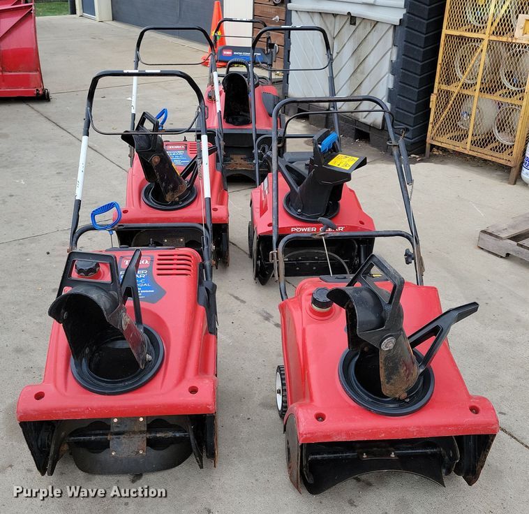 image for item LC9325 (5) snow blowers