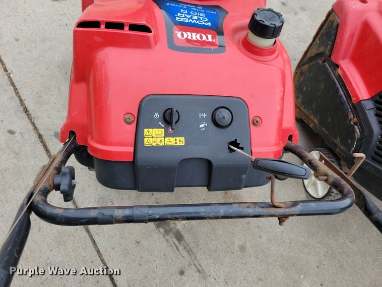 image for item LC9325 (5) snow blowers